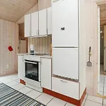 5 Star Holiday Home In Hals Tatil Evi