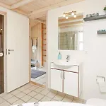 5 Star Holiday Home In Hals Tatil Evi *