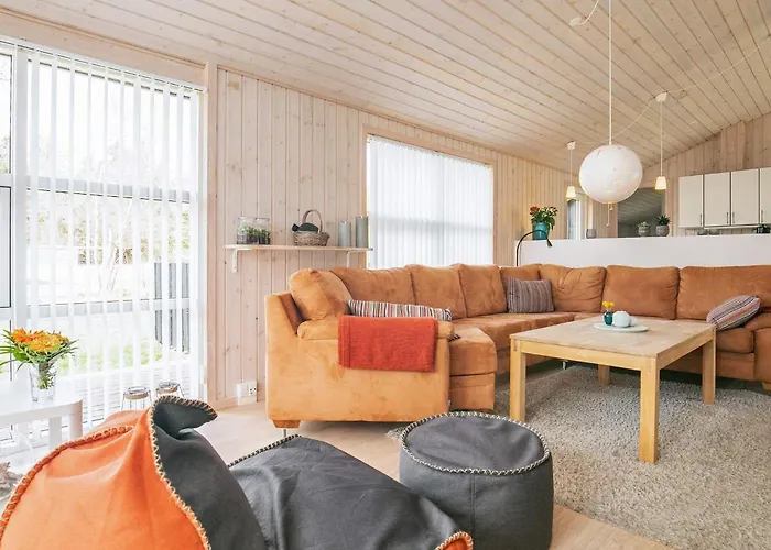8 Person In Hals-by Traum Vakantiehuis
