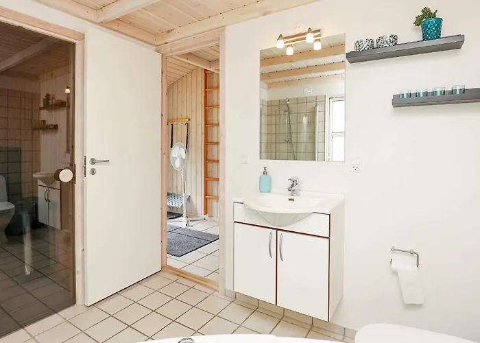 8 Person In Hals-by Traum Vakantiehuis *